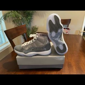 Air Jordan 11 “cool grey” 2021